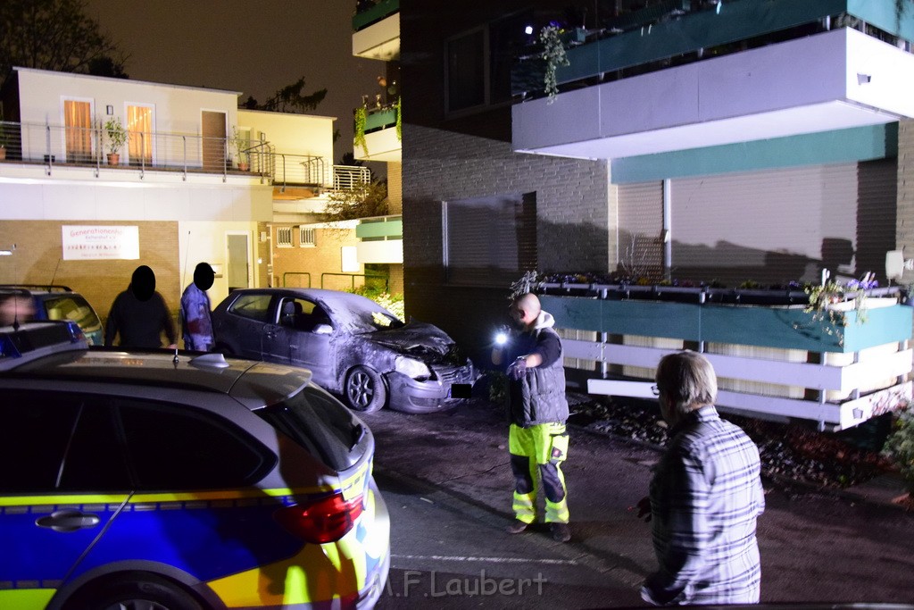 Pkw gegen Balkon Koeln Suerth Zum Keltershof P29.JPG - Miklos Laubert